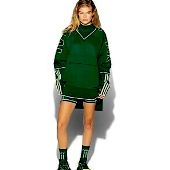 Unisex Ivy Park Crewneck Sweatshirt - Picture 1 of 5